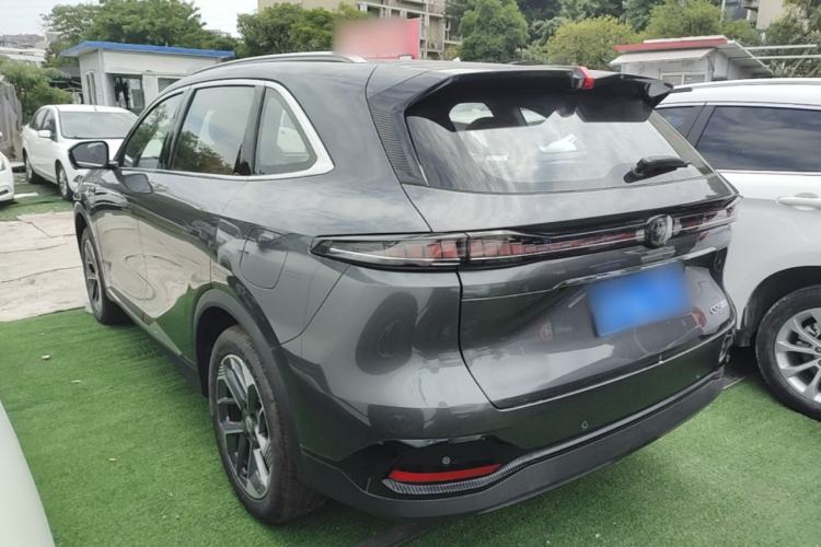 ChangAn CS75 PLUS 2025 — 4