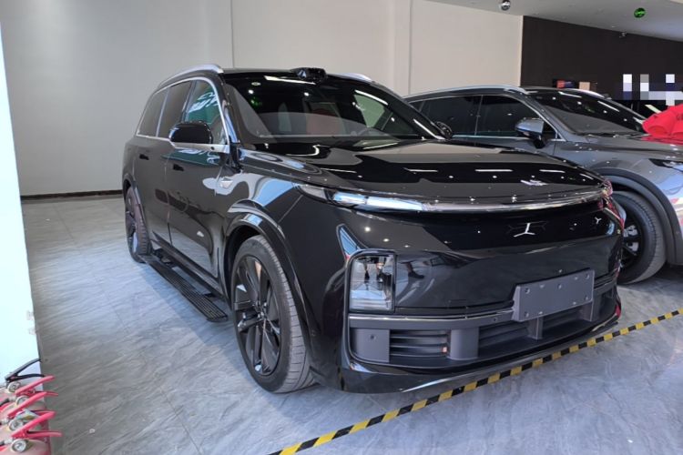 Li Auto L9 2022 — 3