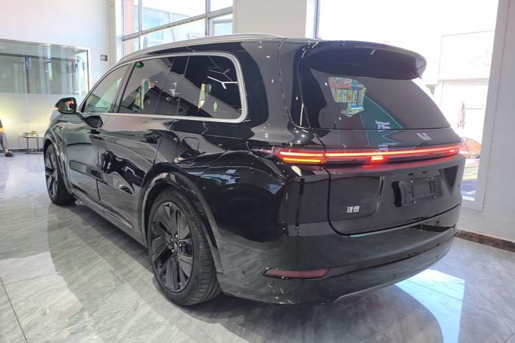 Li Auto L9 2022 — 4
