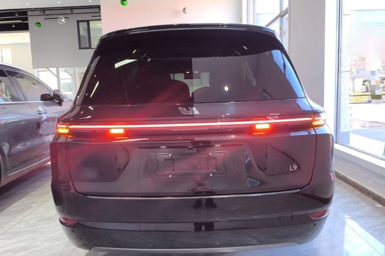 Li Auto L9 2022 — 5