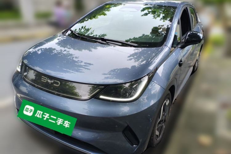BYD Dolphin 2025 — фото 1