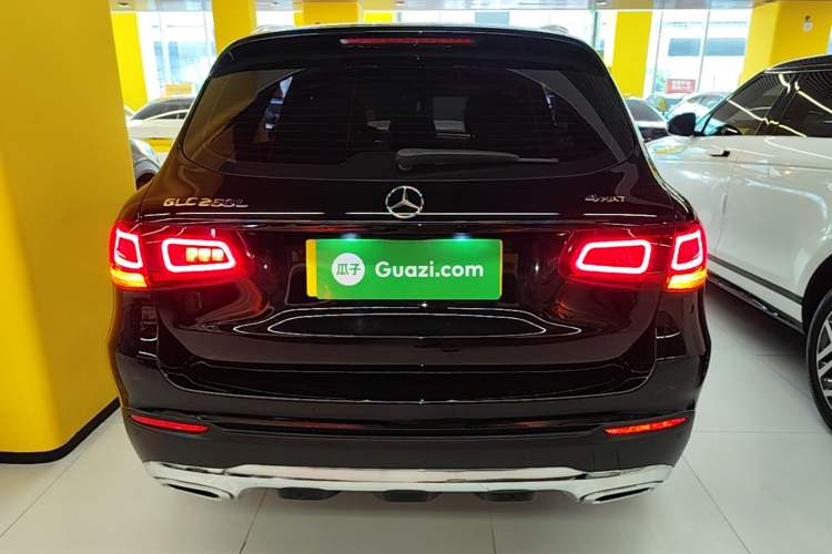 Mercedes-Benz GLC 260 L 2021 — фото 5
