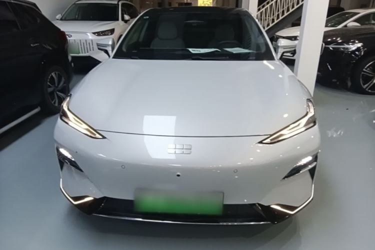 Geely Galaxy E8 2025 — 2
