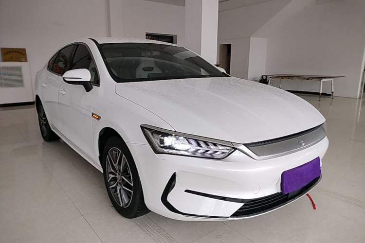 BYD Qin PLUS 2023 — фото 3