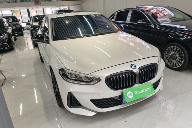 BMW 125i 2023 — 3