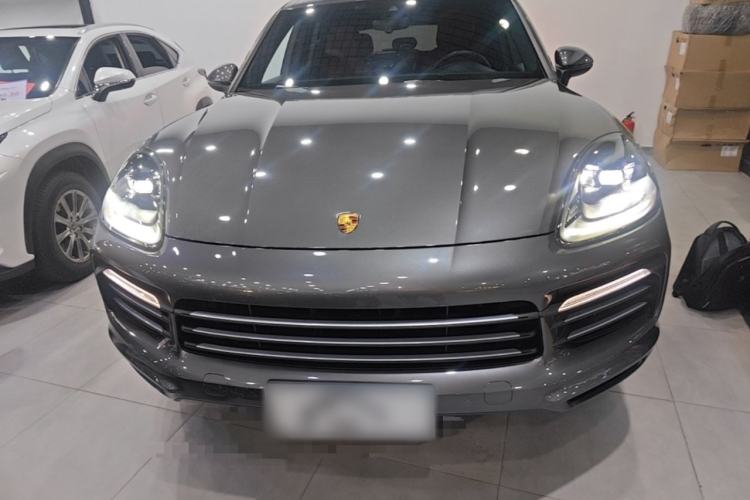 Porsche Cayenne 2019 — 2