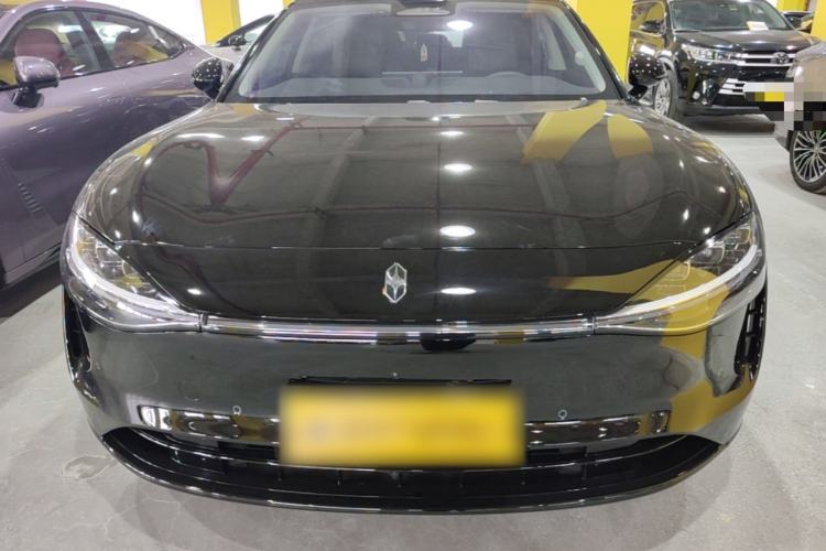 AITO Stelato S9T 2025 — фото 2