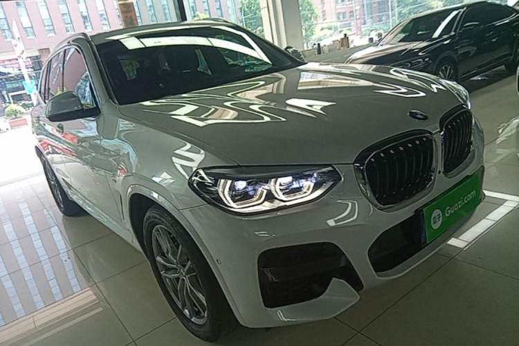 BMW X3 2021 — 3