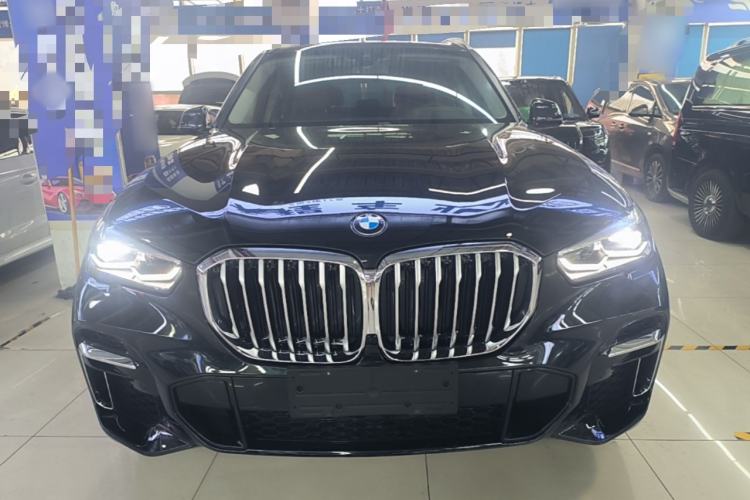 BMW X5 2022 — 2