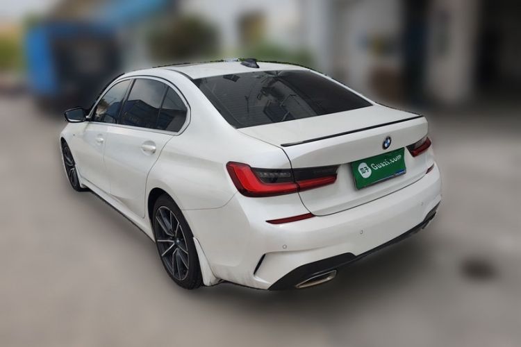 BMW 320Li 2021 — 3