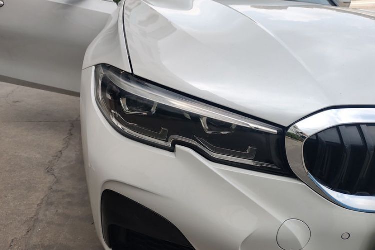 BMW 320Li 2021 — 5