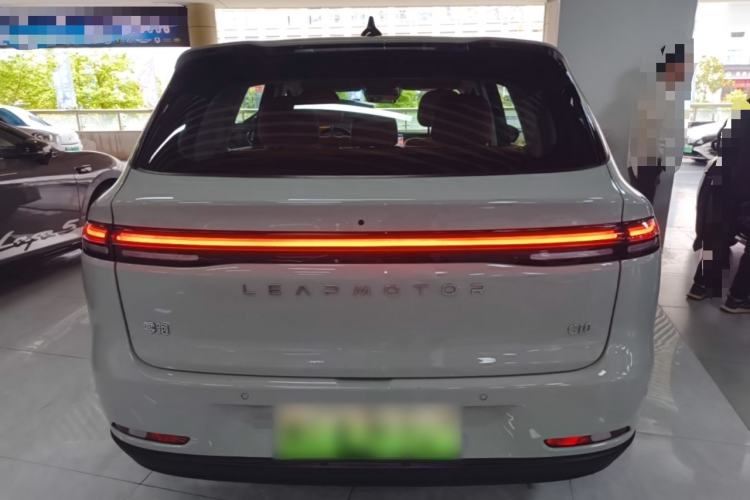 Leapmotor C10 2026 — 5