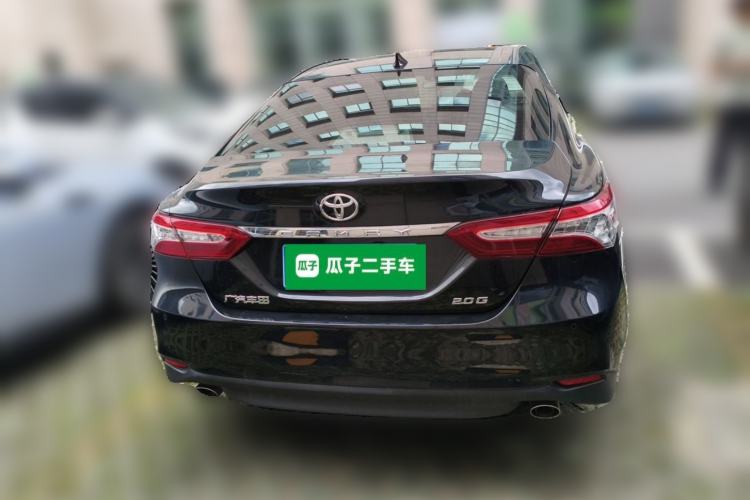 Toyota Camry 2021 — фото 5
