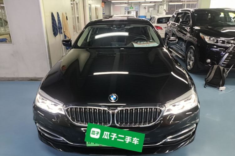BMW 530Le 2020 — 2