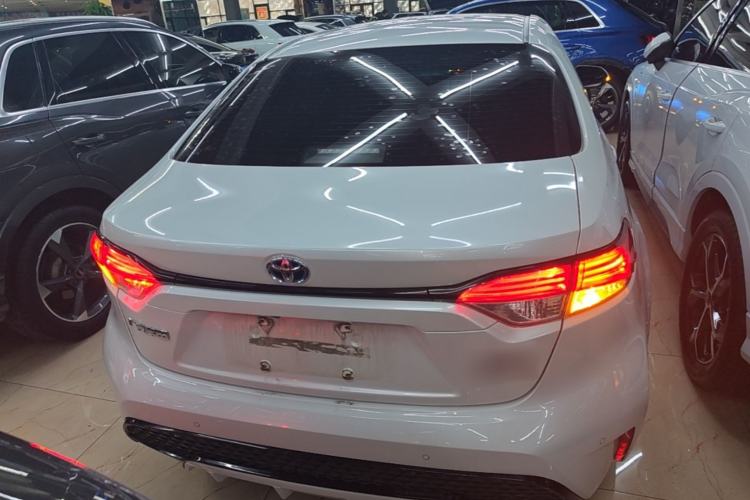 Toyota Corolla 2022 — 5