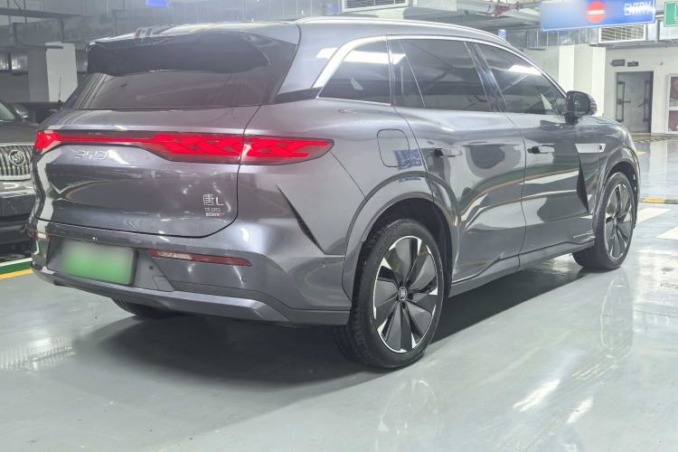 BYD Tang L 2025 — 5