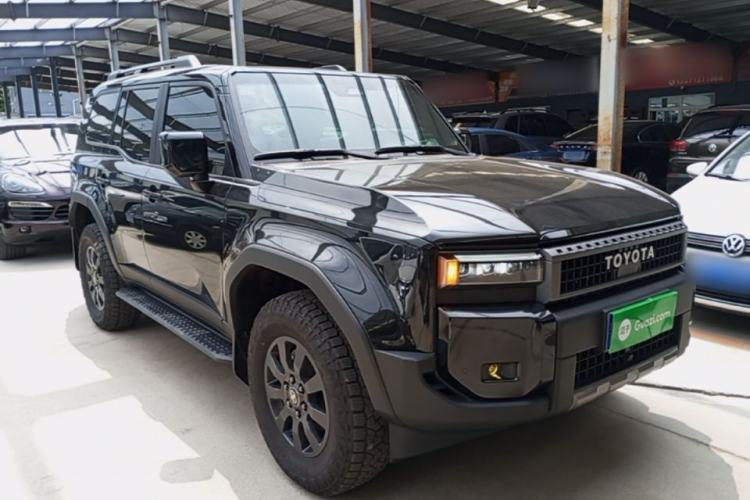 Toyota Prado 2025 — 3