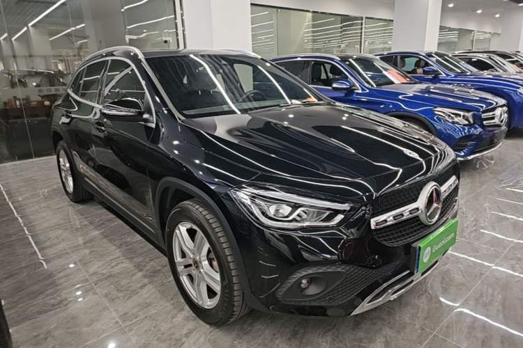 Mercedes-Benz benz gla 2023 — фото 3