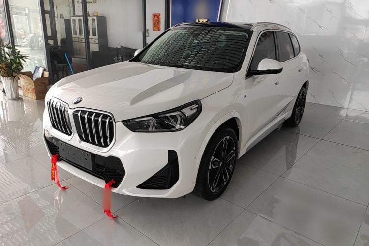 BMW X1 2023 — фото 1