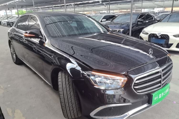 Mercedes-Benz E 300 L 2023 — 3