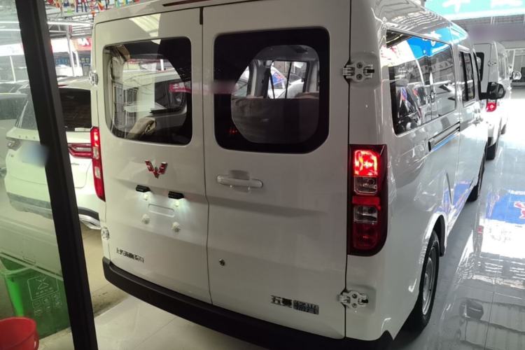 Wuling Yangguang 2026 — 5