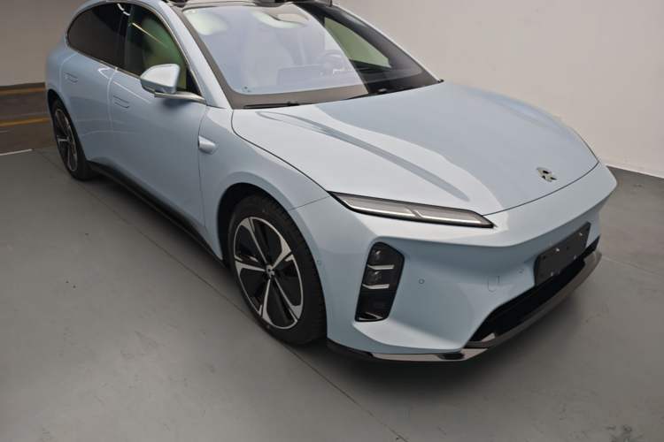 NIO ET5T 2025 — 3