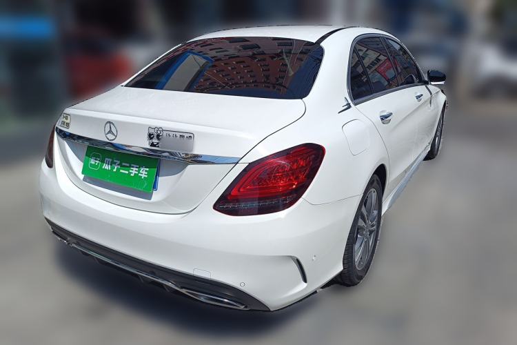 Mercedes-Benz C 200 L 2020 — 4