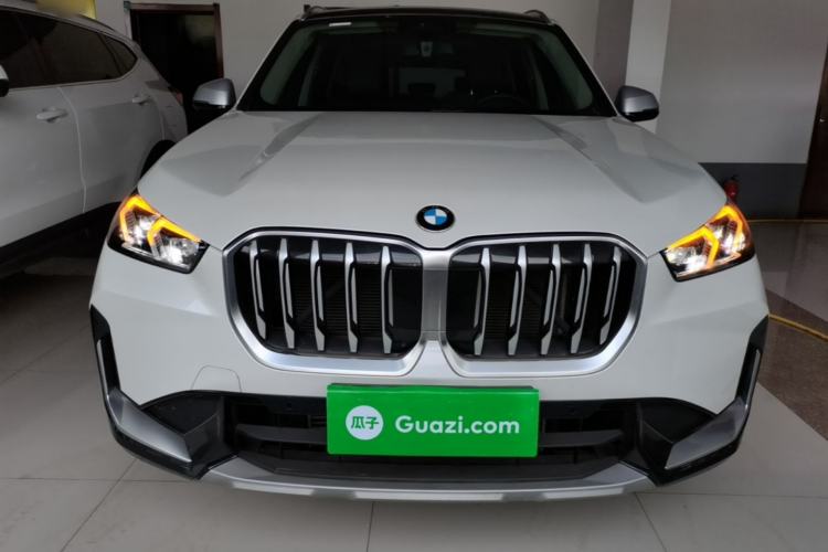 BMW X1 2023 — 2