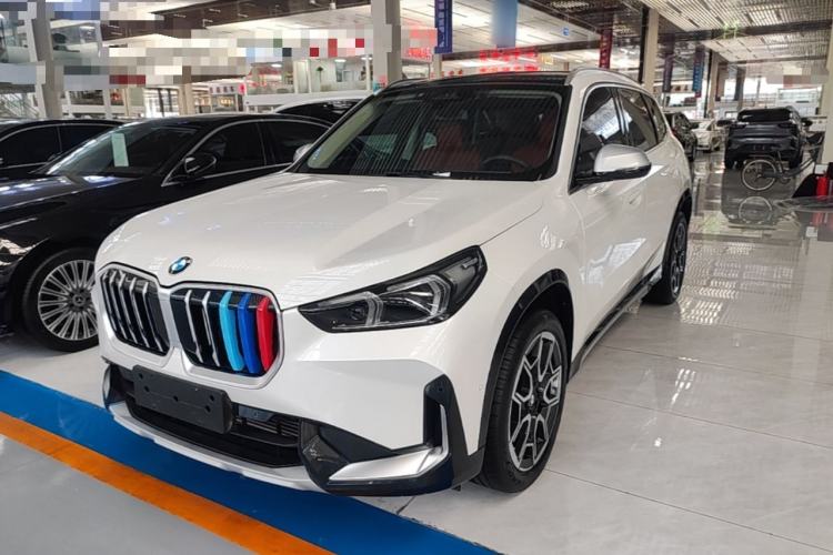 BMW X1 2023 — фото 1
