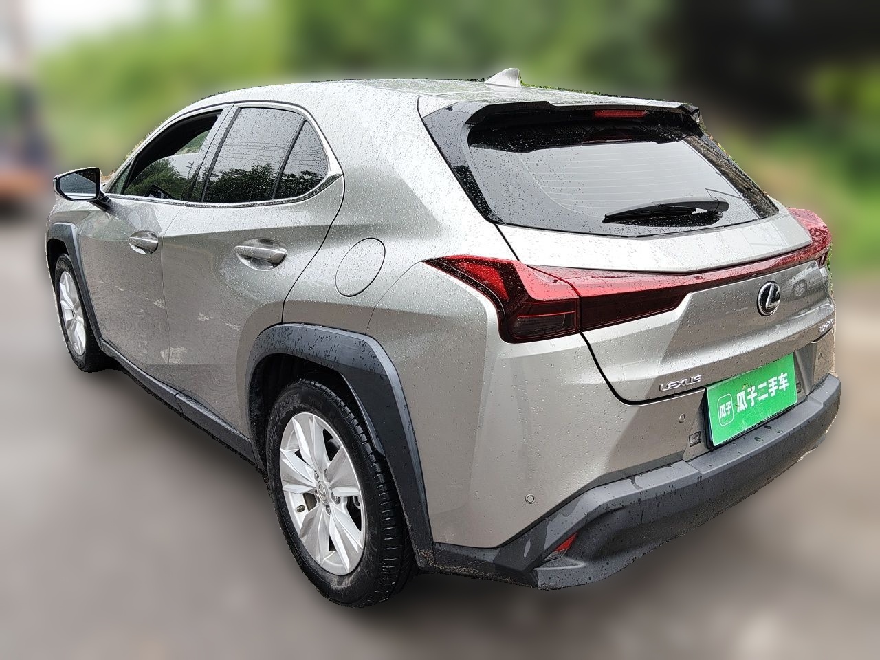 Lexus UX 260h 2022 — фото 4