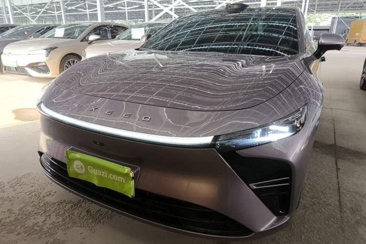 Exeed Star Era ES 2025 — 2