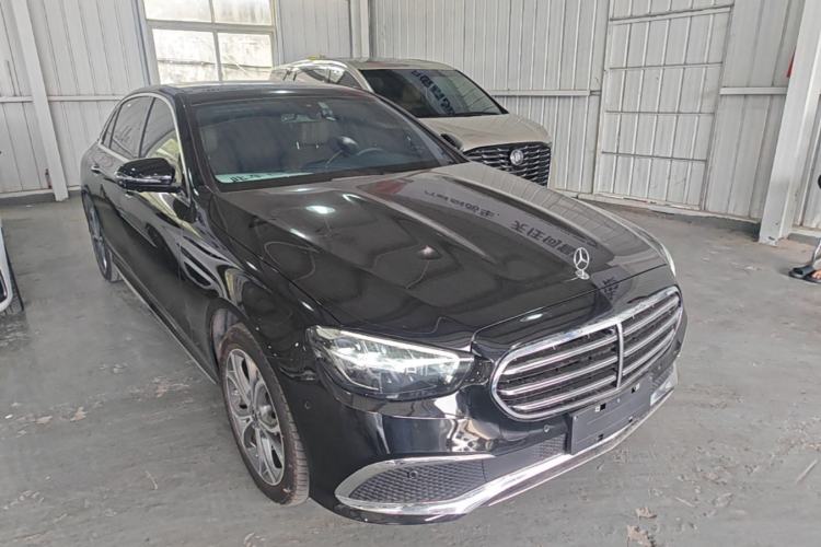 Mercedes-Benz E 300 L 2023 — 3