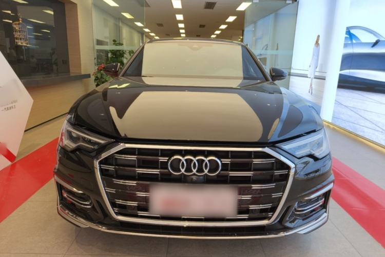 Audi A6 2024 — 2