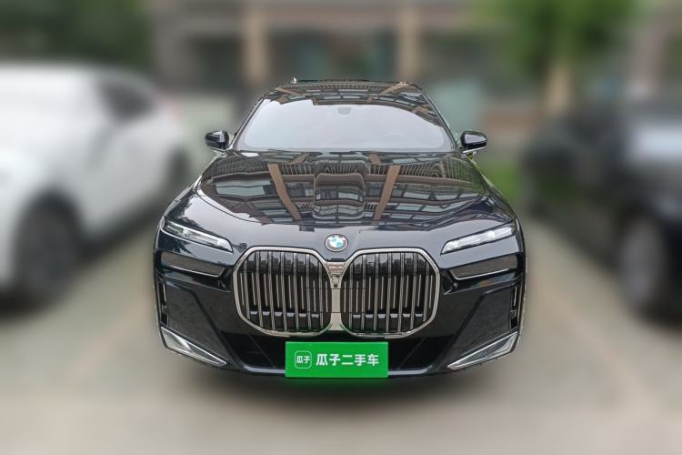 BMW 740Li 2023 — 2