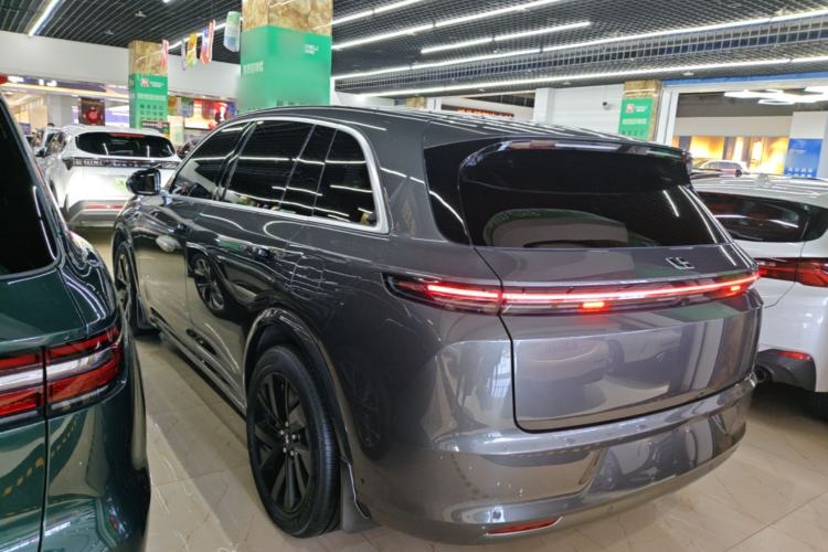 Li Auto L7 2023 — 4