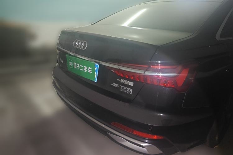 Audi A6L 2023 — фото 5
