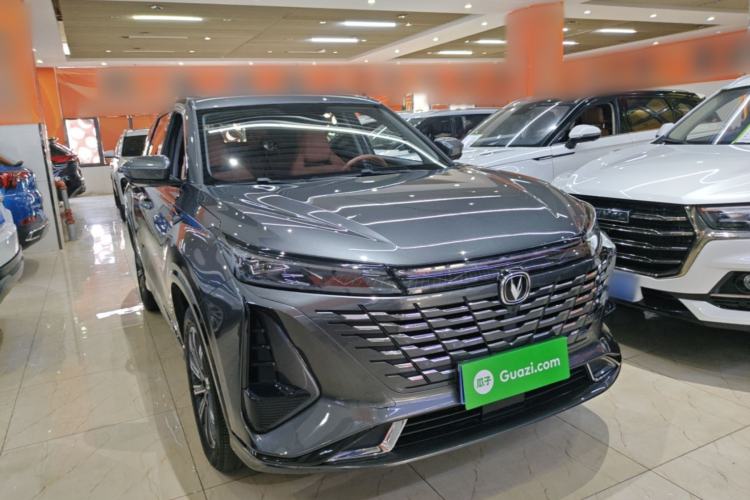 ChangAn CS75 PLUS 2023 — фото 3