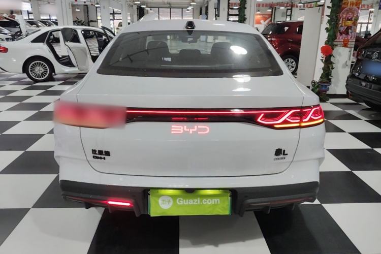 BYD Qin L 2025 — 5