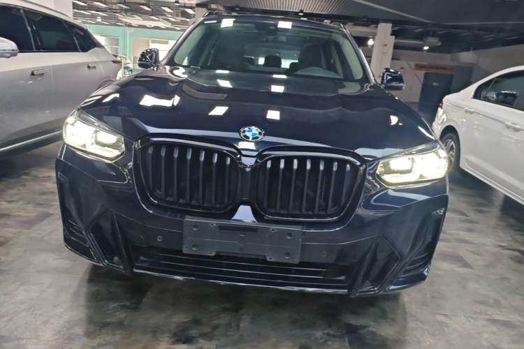 BMW X3 2022 — 2