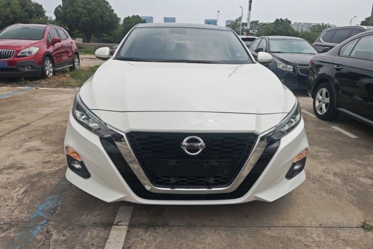 Nissan Altima 2021 — 2