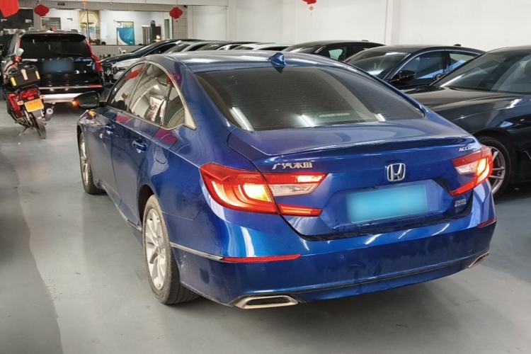 Honda Accord 2018 — 4