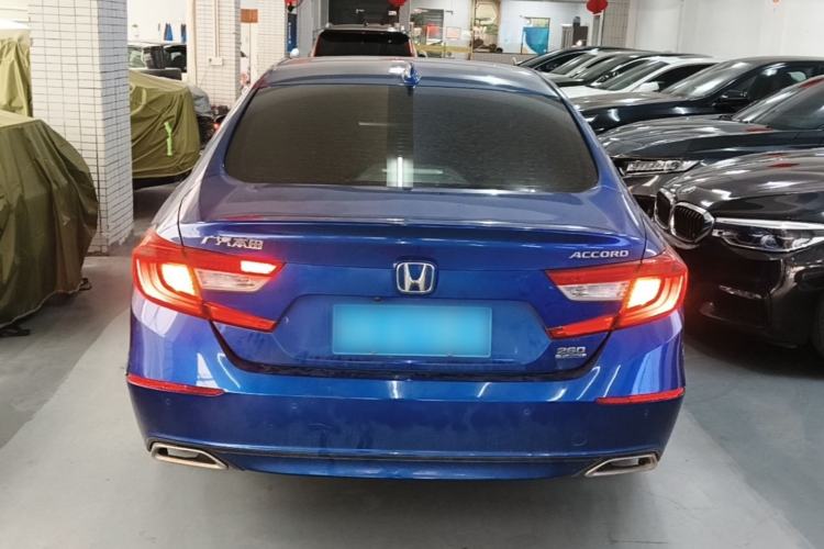 Honda Accord 2018 — 5
