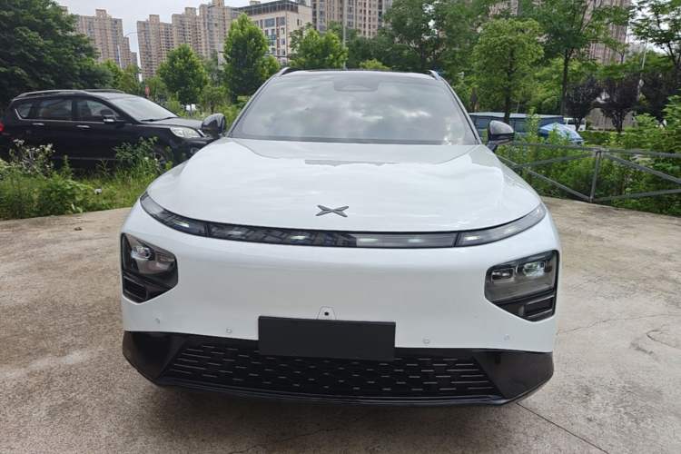 XPeng G9 2022 — 2