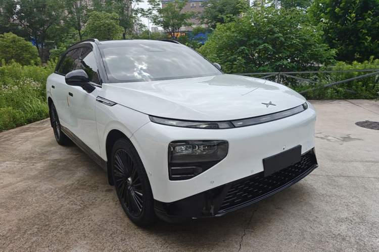 XPeng G9 2022 — 3