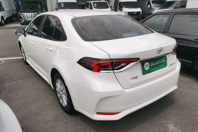 Toyota Corolla 2021 — 4