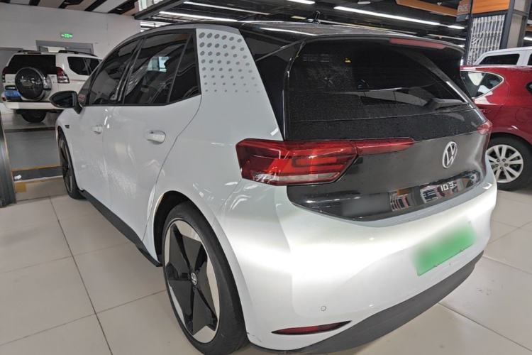 Volkswagen ID.3 2022 — 4