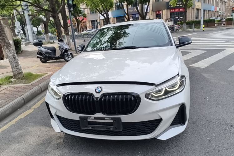 BMW 125i 2021 — 2