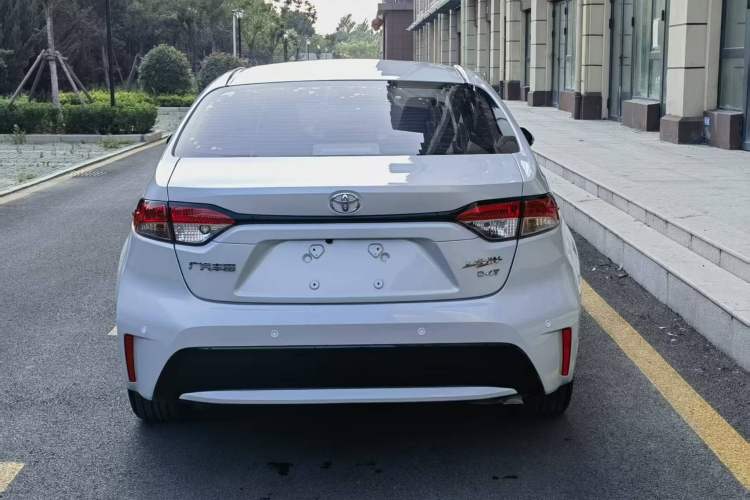 Toyota Corolla 2021 — 5