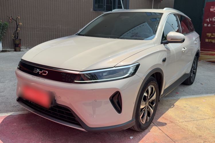 BYD sealion 05 dm i 2025 — фото 1