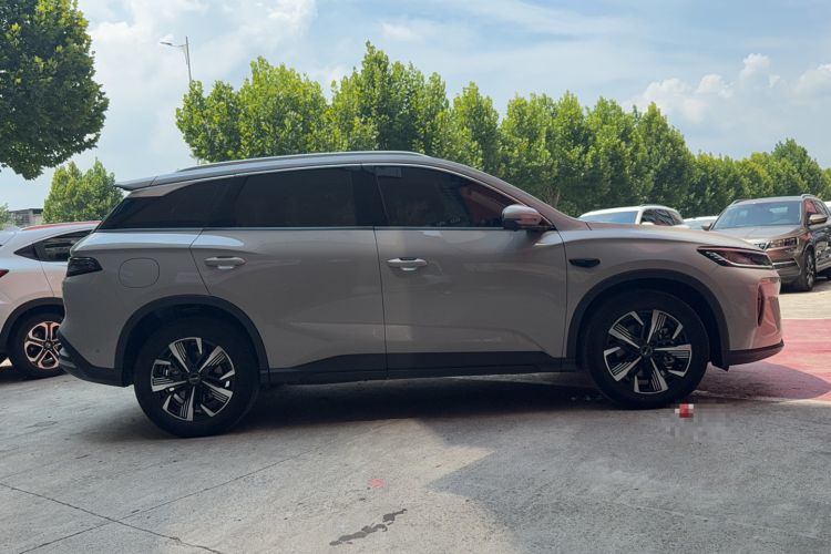 BYD sealion 05 dm i 2025 — фото 3